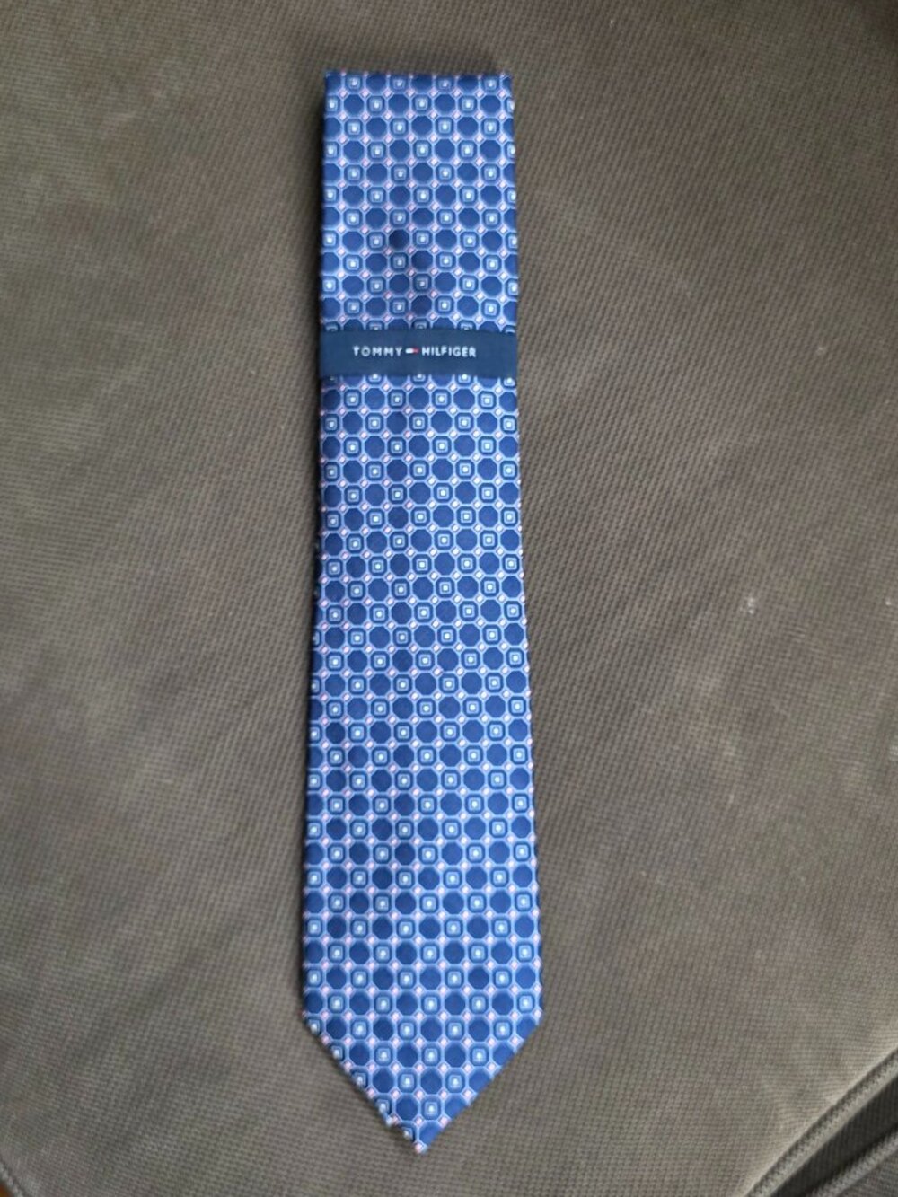 NWT Tommy Hilfiger Blue Geometric Print Tie